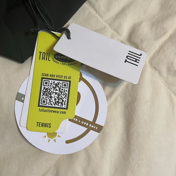 NWT  TAIL Ball Shorts XXL - Picture 5 of 5